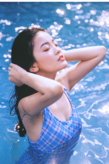 硕大粗长撑裂了小龙女